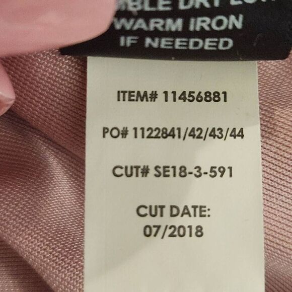 Torrid Pink Crushed Velvet Tank with Braided Detail Size 0 (5020) - Picture 6 of 6